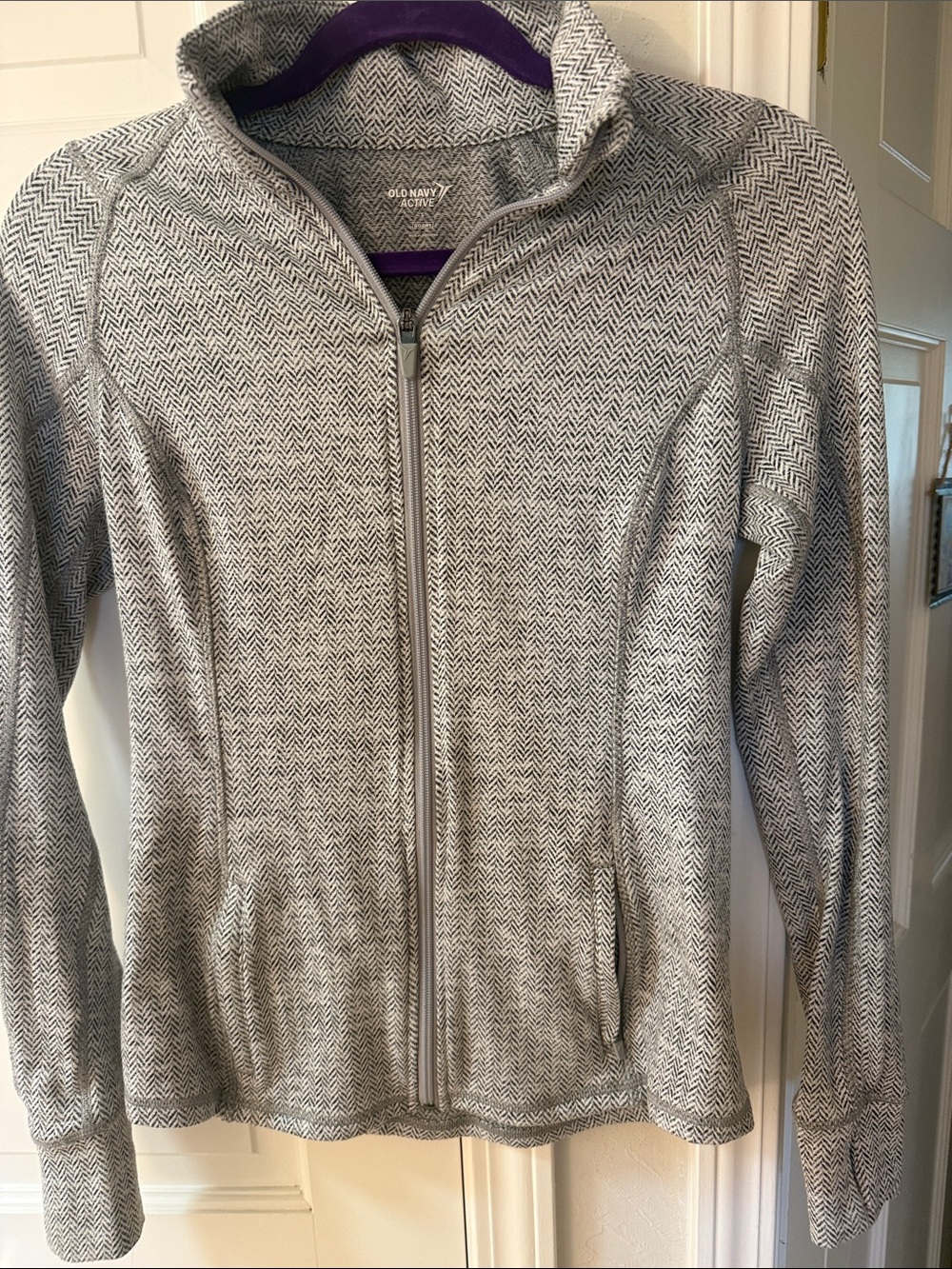 Old Navy Gray Herringbone Zip-Up Jacket